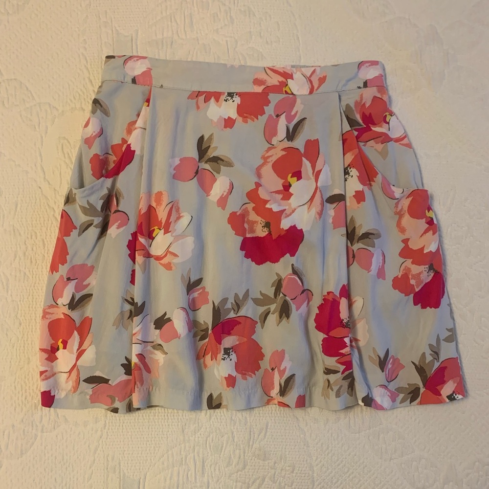 Old Navy XS Floral Lightweight Comfy Skirt with Pockets